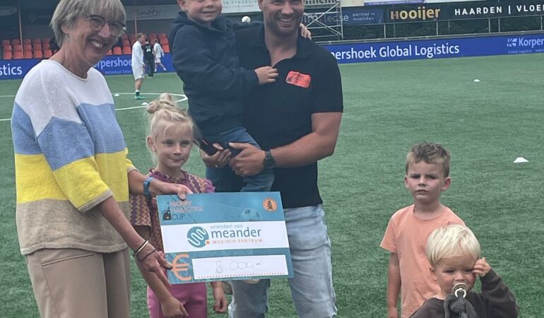Onvergetelijk voetbaltoernooi Harry Hamstra Cup 2025